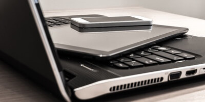 Coraz bardziej wolimy bank w telefonie niż komputerze