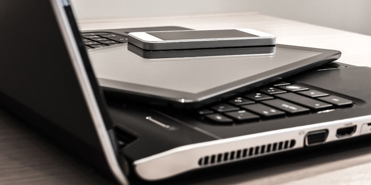 Coraz bardziej wolimy bank w telefonie niż komputerze